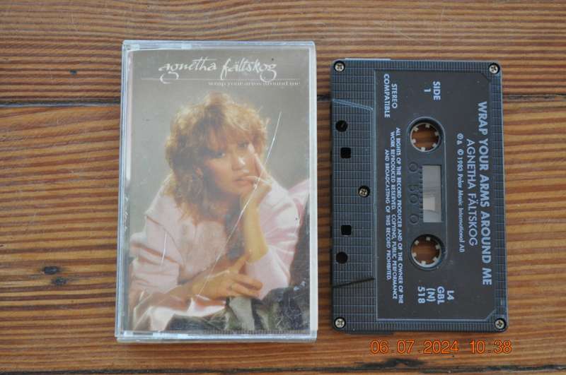 Agnetha Faltskog - Wrap Your Arms Around Me (Cassette)