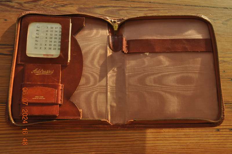 Vintage Travel Writing Case Organizer