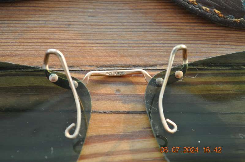 Vintage Polaroid Clip On Sunglasses