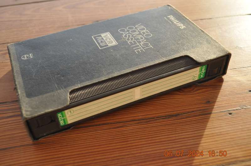 Philips Video Compact Cassette VCC360