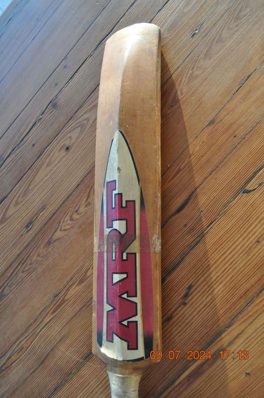 MRF Prodigy Kashmir Willow Size 4 Cricket Bat