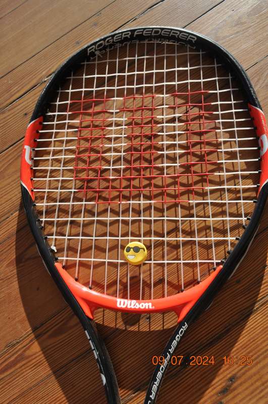 Wilson Youth Roger Federer Size 25 Tennis Racket