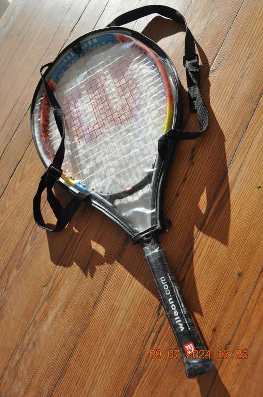 Wilson Youth Titanium Size 25 Tennis Racket