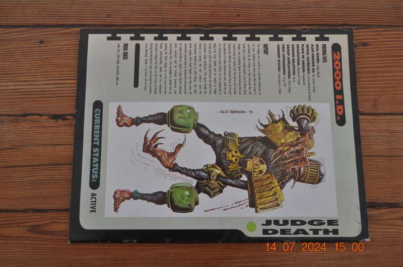2000AD Prog 701 Featuring Judge Dredd