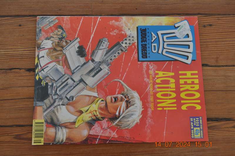 2000AD Prog 675 Featuring Judge Dredd