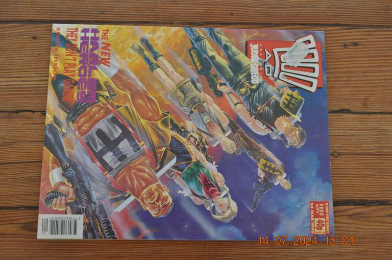 2000AD Prog 671 Featuring Judge Dredd
