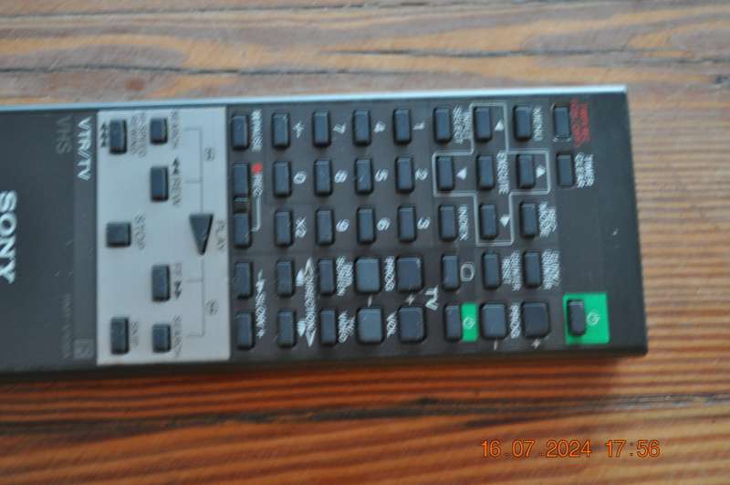 Original Sony TV/VCR Remote RMT V109A