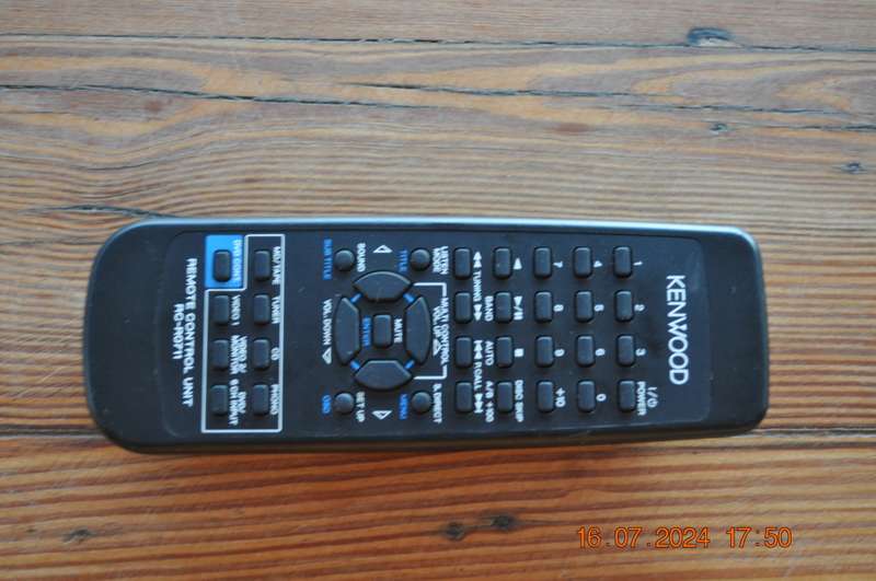 Original Kenwood Audio Video Remote RC RO711