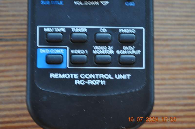 Original Kenwood Audio Video Remote RC RO711
