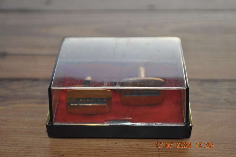 Vintage BarClays Cufflinks