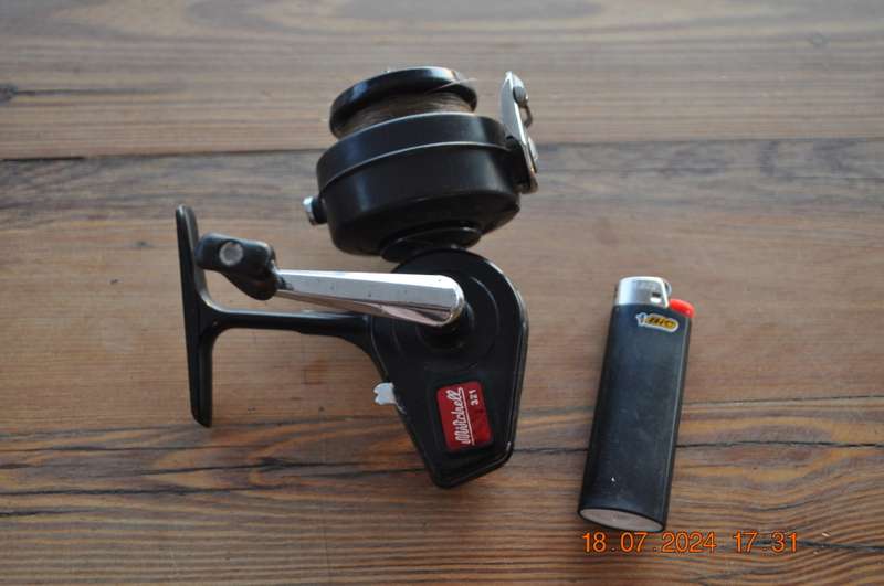 Vintage Mitchell 321 Fishing Reel