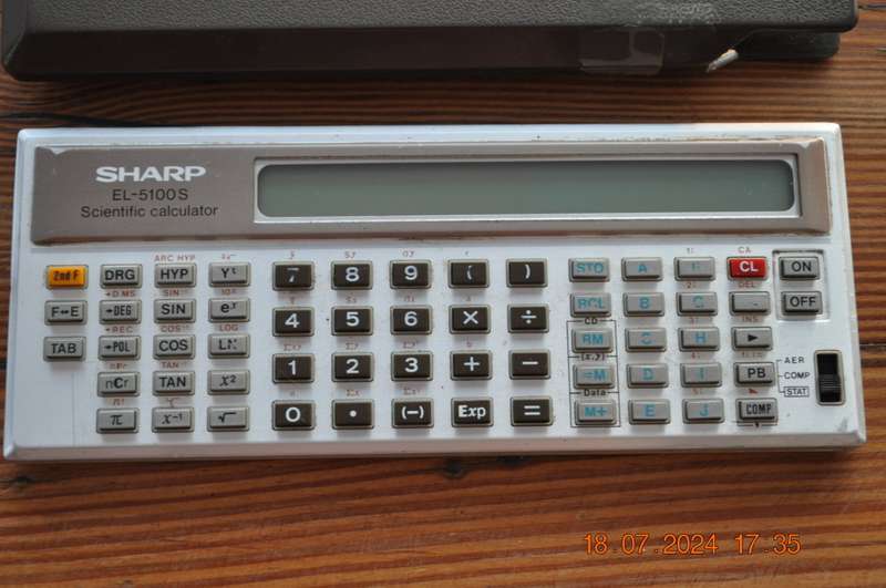 Vintage Sharp EL-5100S Scientific Calculator