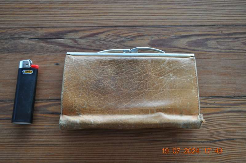 Vintage Purse Genuine Hide