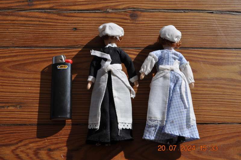 Dolls House Dolls X 2