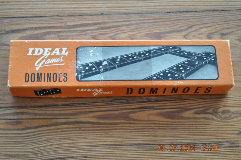 Vintage Color Dot Dominoes