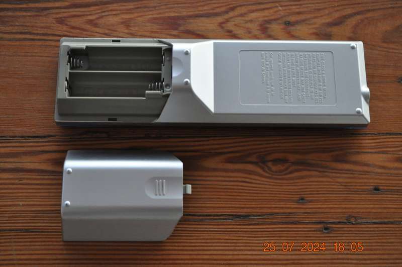 Original Sony AV System 3 Remote Control RM-SS880