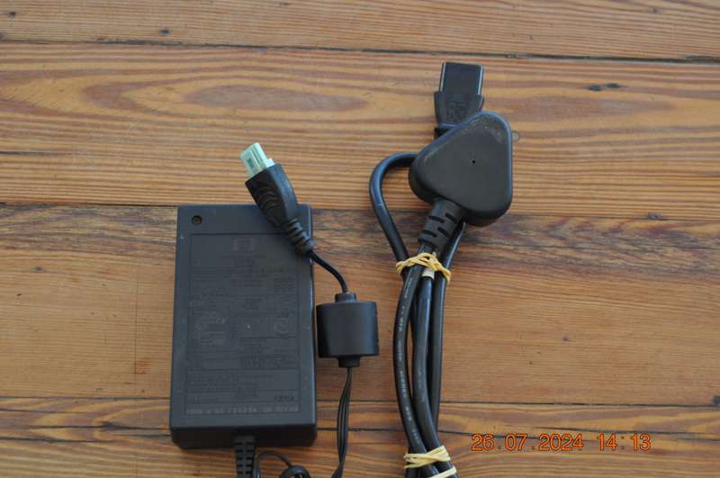 Original HP AC Power Supply Adapter HP 0950-4397