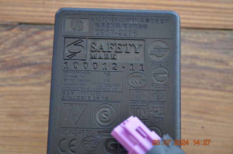 Original HP AC Power Supply Adapter HP 0957-2286