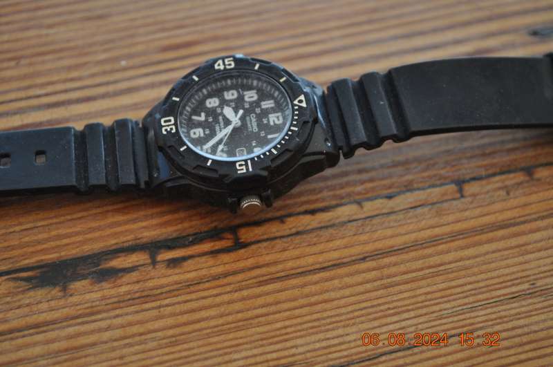 Casio Ladies Watch (needs battery)
