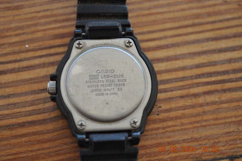 Casio Ladies Watch (needs battery)