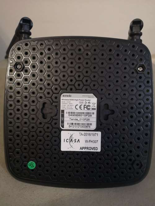 Tenda FH307 N300 Wifi Router