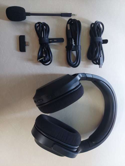 Razer Barracuda X Wireless Multi-Platform Gaming Headset