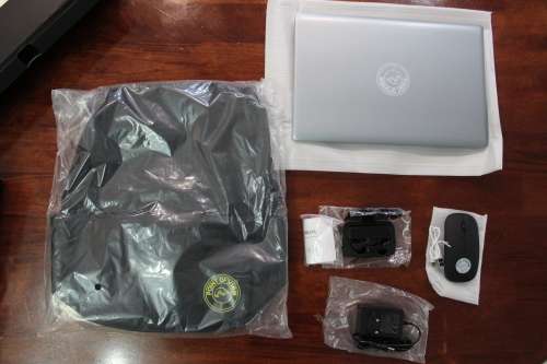 Laptop bundle, Point of view 14`` Celeron 4gb 128gb Win10 pro -  No Reserve