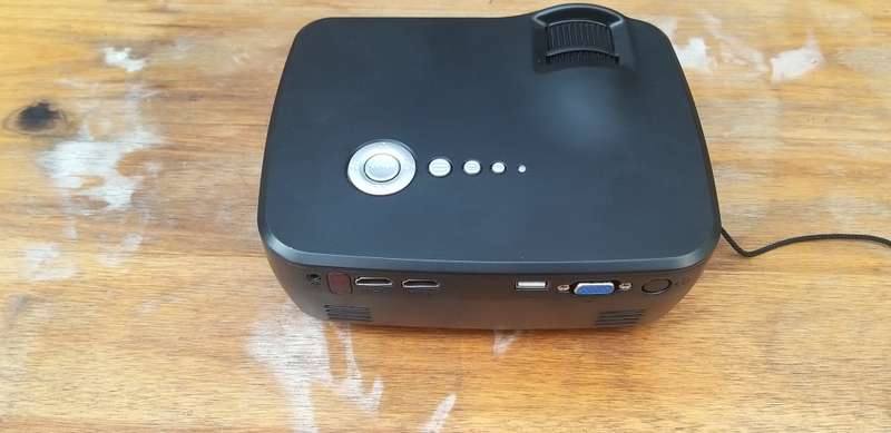 Portable Beamer GP 70 SERIES like brand new