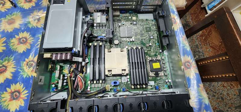 DELL XEON SERVER