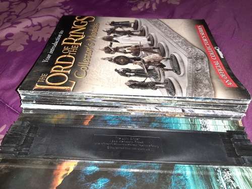 The Lord of the Rings Collector's Models Binder & Issue 1 up to 15 ( No Models included )
