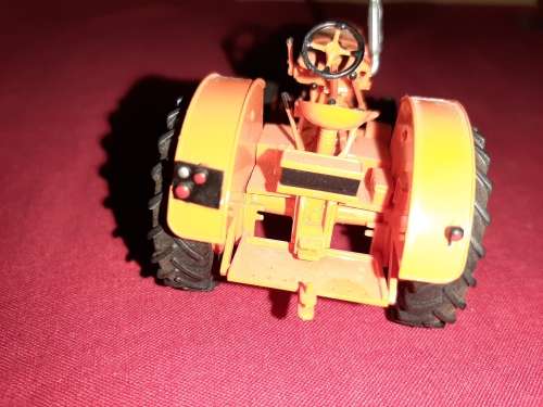 3 X  Die-Cast  Tractor's... ( Renault  /  Vendeuvre  /  Tracto Control Renauld 56 )