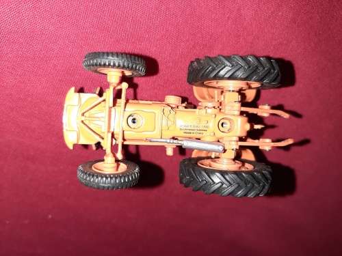 3 X  Die-Cast  Tractor's... ( Renault  /  Vendeuvre  /  Tracto Control Renauld 56 )