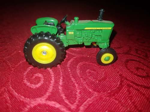 JOHN DEERE  1010