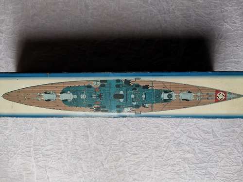 GERMANY  TIRPITZ  BATTLESHIP  1944  ( 1:700 Scale )