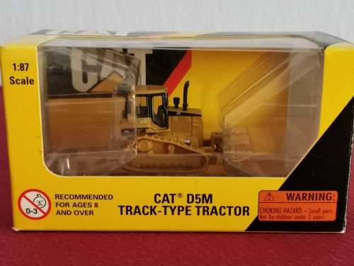 CAT  D5M  TRACK-TYPE TRACTOR