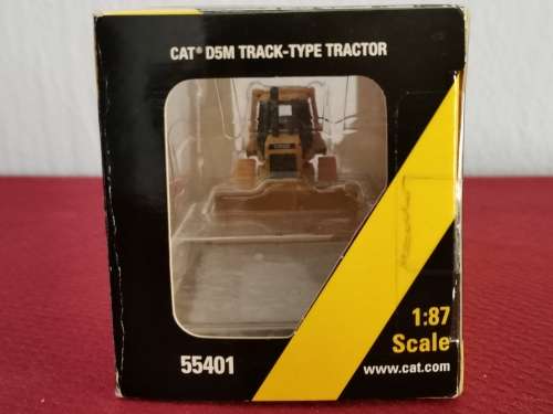 CAT  D5M  TRACK-TYPE TRACTOR