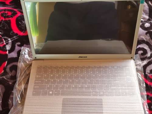 Mecer Wizard Laptop CA14D02