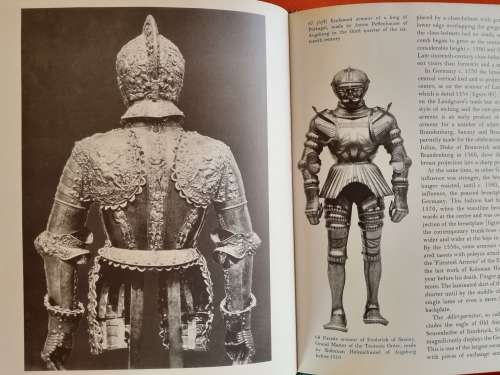 ARMS AND ARMOUR  -  ( 130 illustrations in colour and black and white )