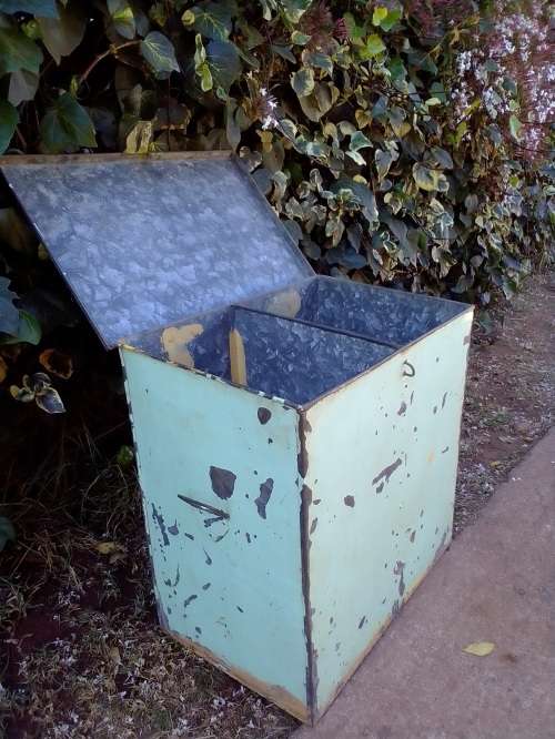 Vintage Flour/Sugar bin. Meelblik Suikerblik double side.
