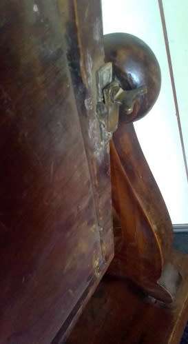 Stunning 1800`s mahogany table top chevelle  mirror with drawer. Please read description.