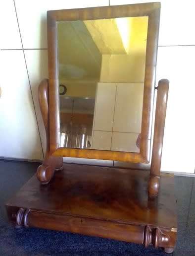Stunning 1800`s mahogany table top chevelle  mirror with drawer. Please read description.