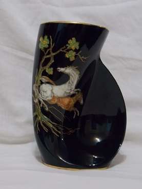 Amazing Rare Crown Devon Fieldings Vase