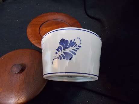 Delft Buttter Dish