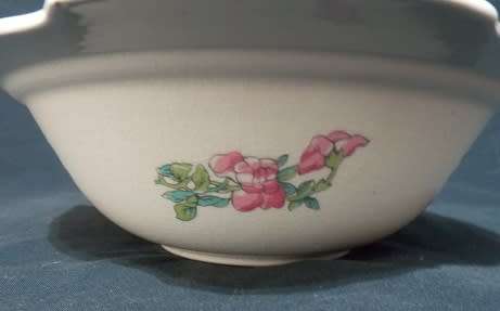 Beautiful Indian Tree Pattern Server Bowl