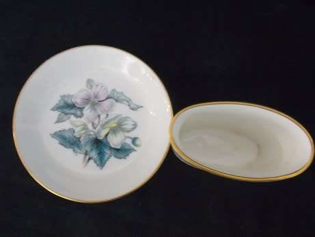 Set of Two Royal Worcester Tea Spoon Bowls and Saucers