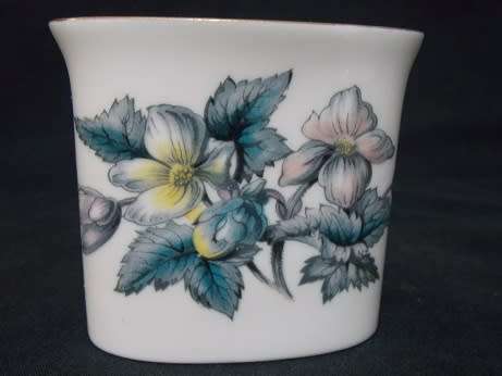 Set of Two Royal Worcester Tea Spoon Bowls and Saucers