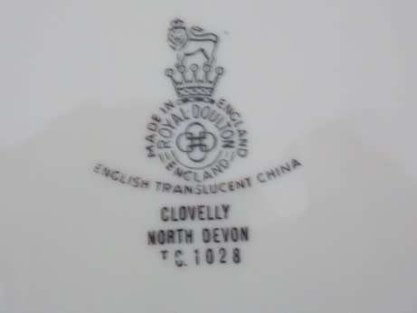 Royal Doulton Decorative Plate Street Scene North Devon