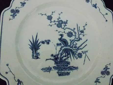 Olde Chelsea Beautiful Set of Two Cake Plates