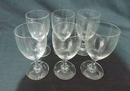 Beautiful Set of Six White Wine Glasses by Zweisel Glas Germany