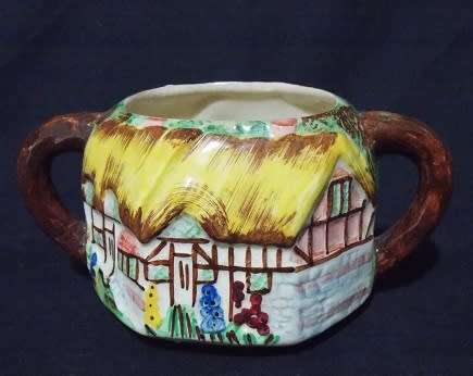 Anne Hathaway Carters of Suffolk Sugar Bowl